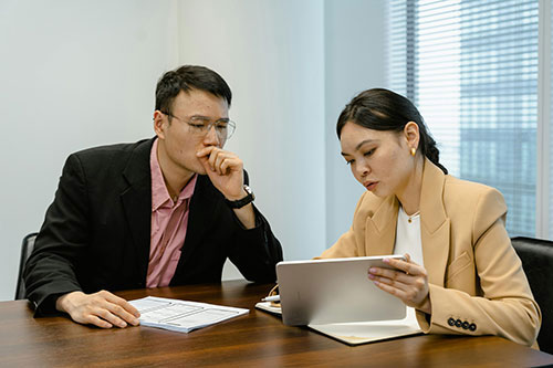 Advertise your financial advising business to local Calgary area customers.
